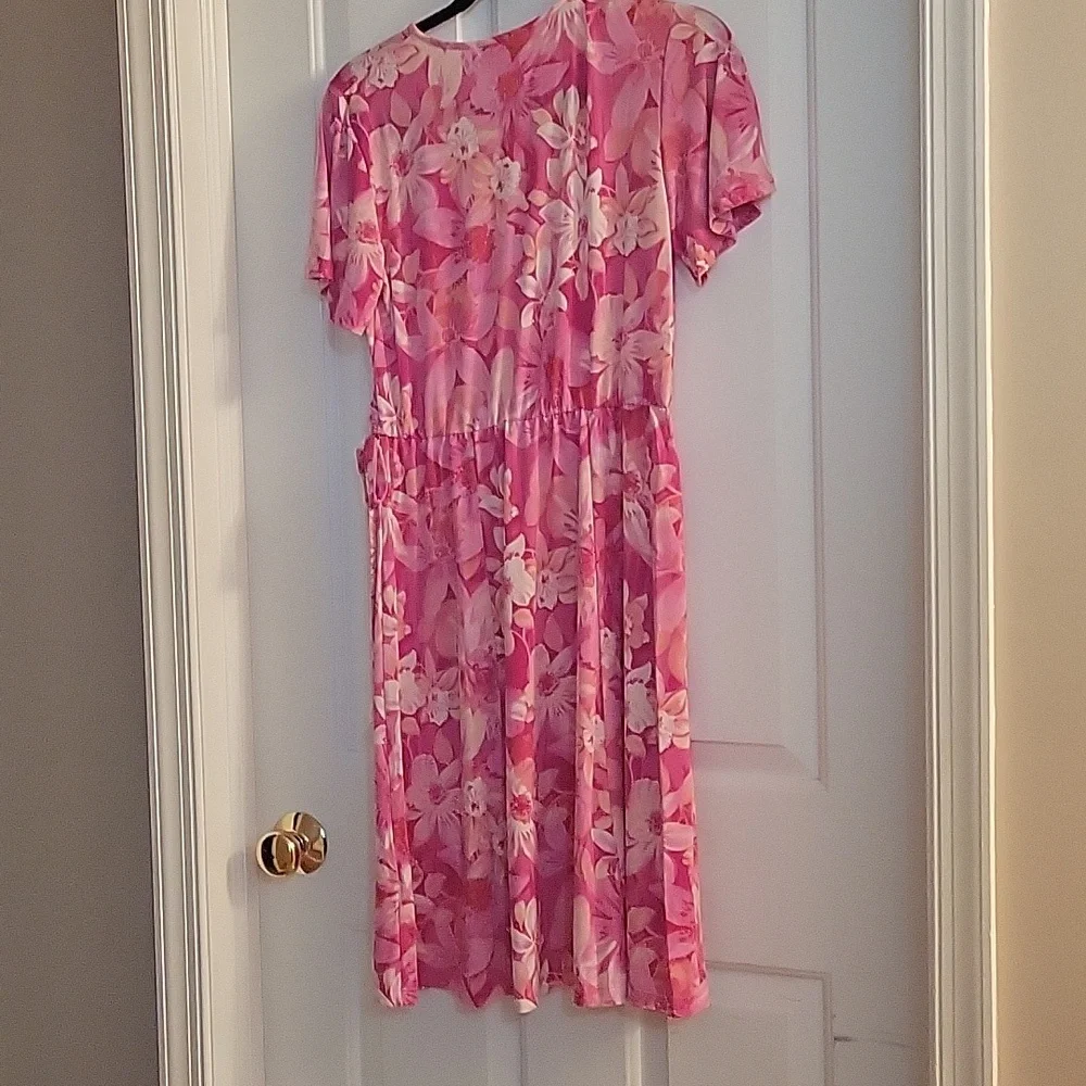 Susan Graver Liquid Knit Floral Pink Faux Wrap Dress Small - Picture 7 of 10